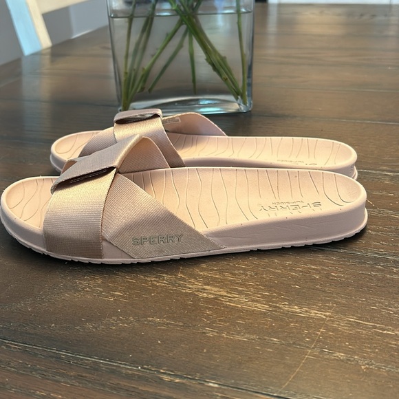 Sperry Top Sider slides.  Size 9.  Pink. - Picture 2 of 10
